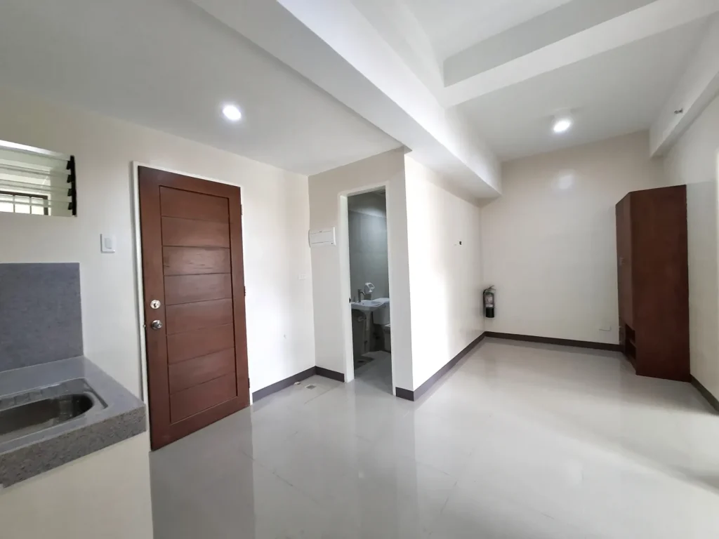 Semi Finished نص تشطيب