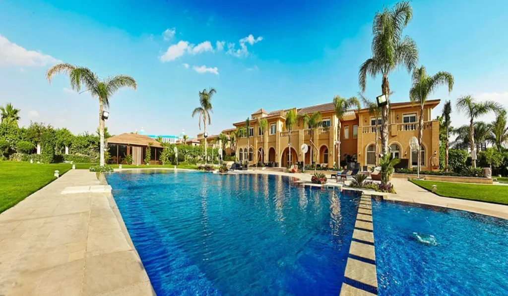 رويال للتطوير العقاري | Royal Developments 1 1 كمبوند رويال Royal Compound التجمع السادس 1