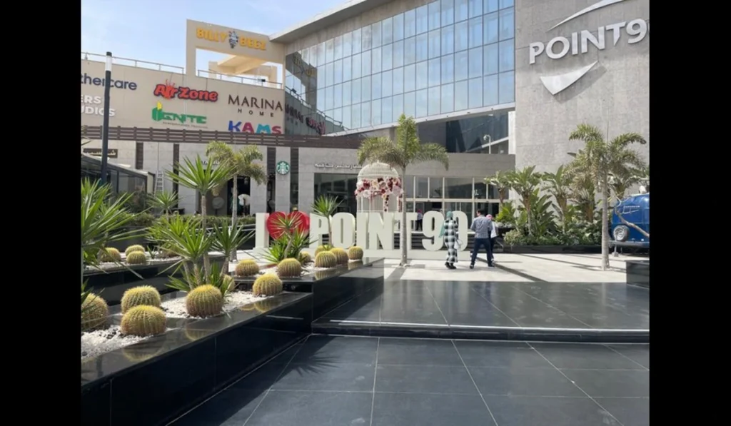 تأثير المولات الجديدة على أسعار الشقق: بتزود القيمة ولا بتعمل زحمة؟ 5 أمثلة واقعية من السوق المصري 1