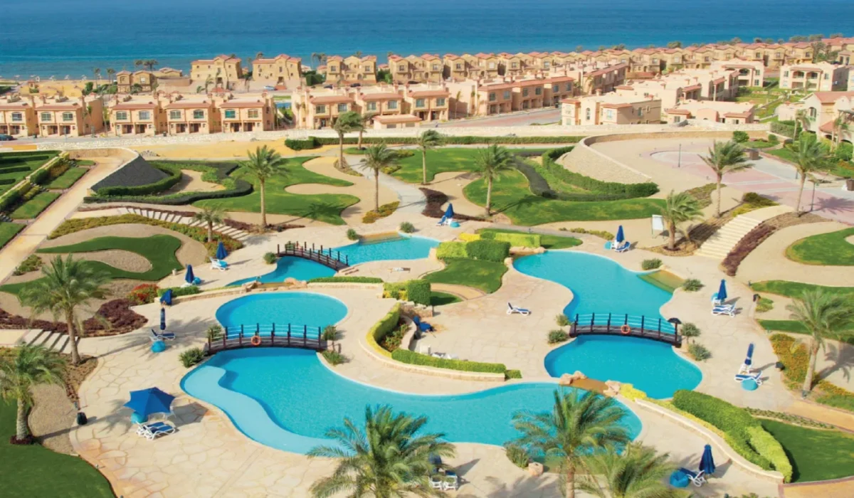 لافيستا توباز العين السخنة