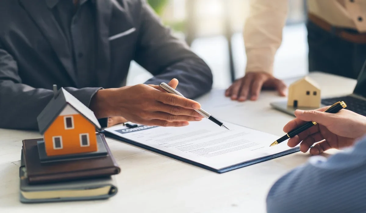 الاستثمار في سولانا التجمع