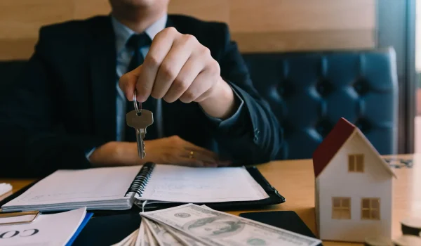 مطور عقاري جديد: فرصة استثمارية والا مخاطرة كبيرة؟